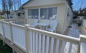 Kellysholidayhomes Atlas 3 Bedrooms Caravan